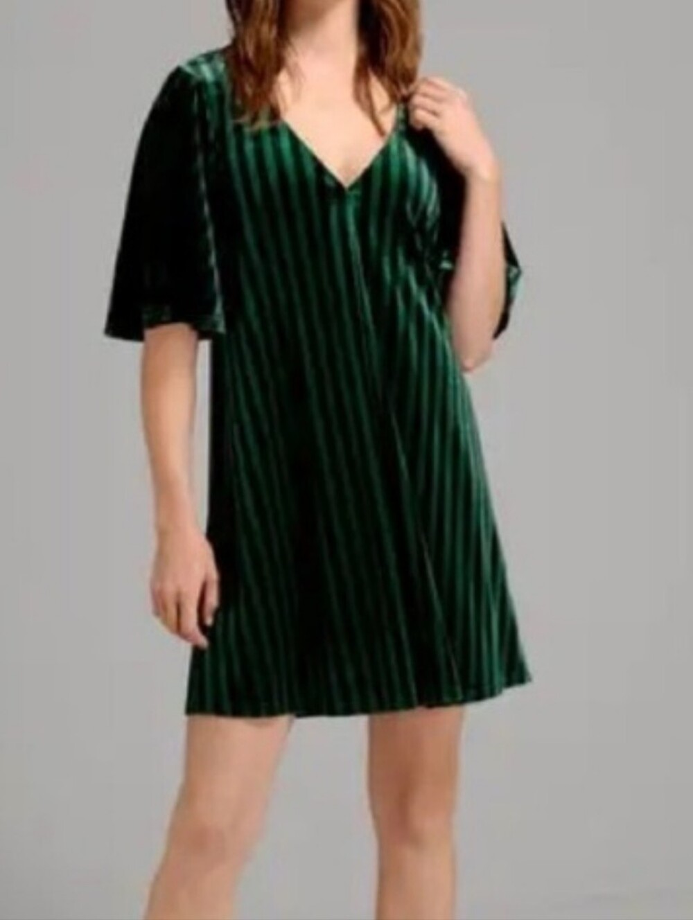 ModCloth Velvet Stripe V-Neck Dress in Emerald Green Size:M